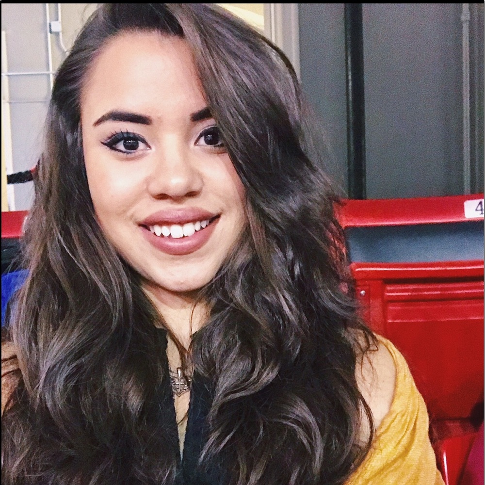 Meet your Posher, Ana